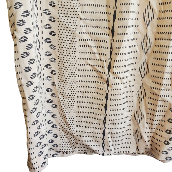 Noa Noa Cream Geometric Swing Dress - Picture 3 of 7